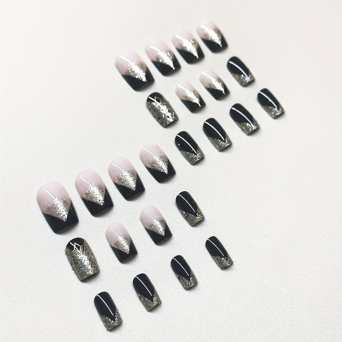 Black Golden Sweet Cool Hot Girl Press-on False Nails 1 Box 24pcs 1 Nail File 1 Double-sided Tape