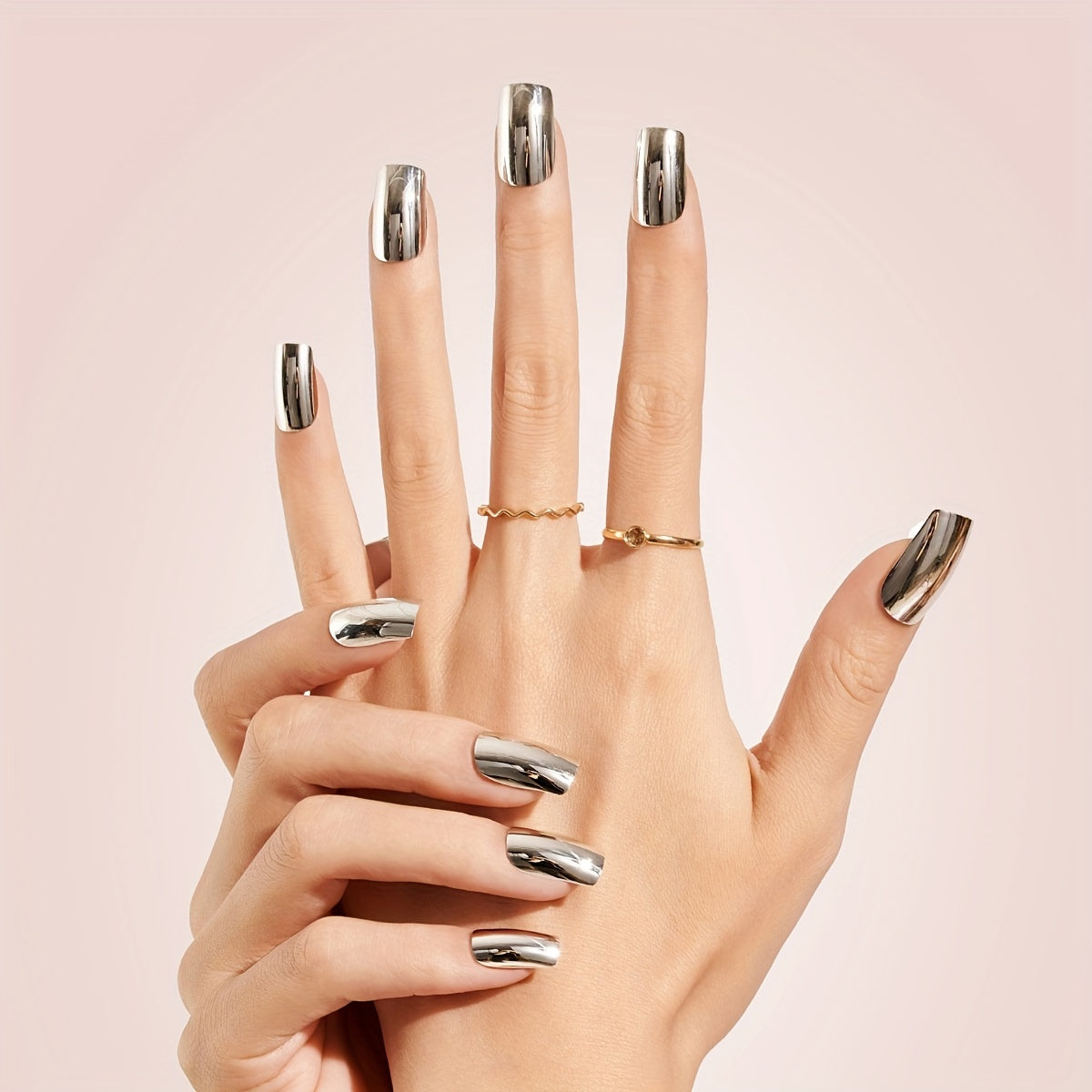 Shimmering Glam Punk Mirror Nail Art Set - 24pcs Chic Metallic Silvery Press-On False Nails with Durable Reflective Square Tips - Easy-Application, Fashion-Forward Style